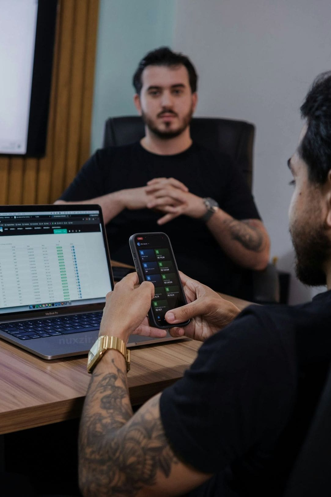 nuxzir.pro 7